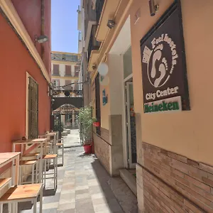 https://feel-hostel-city-center.hotelsinnerja.org